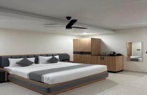 Karimnagar Hotel | Aditi Hotel and Banquets
