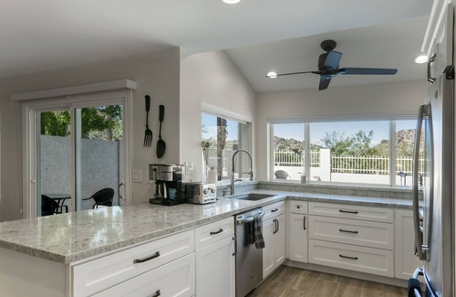 Ahwatukee Foothills House | Adjoining Mountain Preserve - Hiking, Mtn Biking, horse stables, golf courses