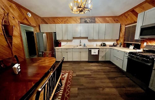 Wevertown Cabin | ADK Guest House Indoor pool/spa 4mi to Gore