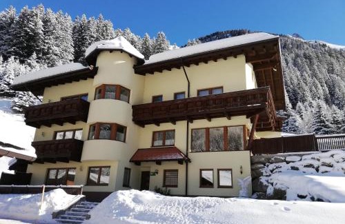 Sankt Leonhard im Pitztal Apartment | Adlerhof