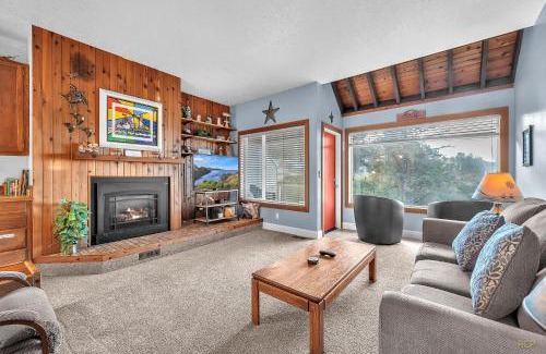 Depoe Bay House | Admiral 3