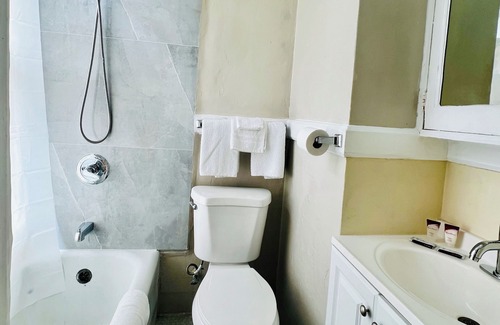 Tenderloin Hotel | Admiral Hotel
