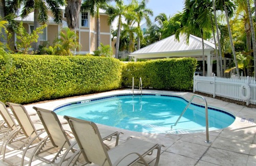 Bahama Village Villa | Admirals Gold Key West - Truman Annex Villa - Close to Beach and Duval w Parking and Pool Access
