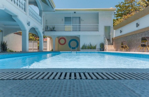 Pansol Villa | ADMIRIA 1 Resort can be used for intimate/small/family occasions/parties.