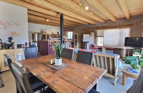 Taos House | Adobe Tranquillo Mountain Views