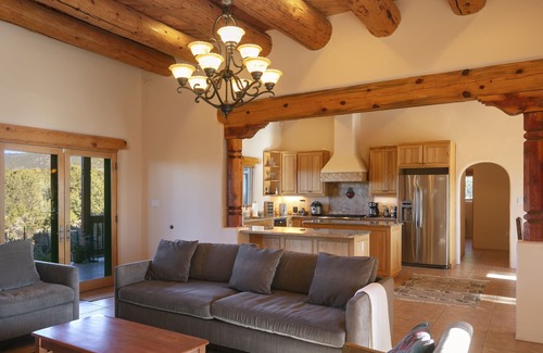 Taos House | Adobe Villa with 360º Views and entrance to Carson National Forest.