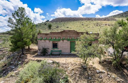 Alpine House | Adobe Vista
