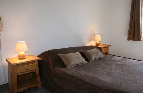 Guillaumes Hotel | Adonis Hotel Le Chastellan