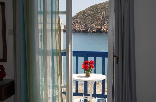 Apollonas Hotel | Adonis Hotel Naxos