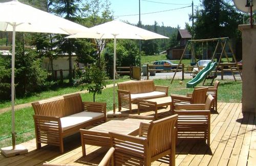 Guillaumes Hotel | Adonis Le Chastellan