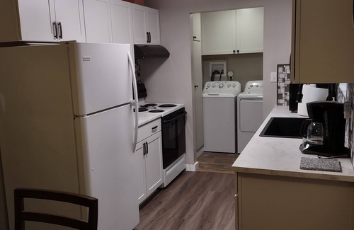 Silver Lake House | Adorable 2 bedroom duplex/home 2 blocks from lake. Close to everything in the NW