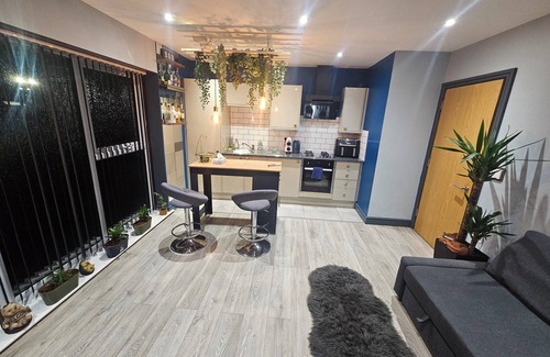 Southampton Apartment | Adorable 2-bedroom apartment in Southampton