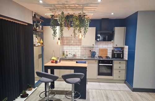 Southampton Apartment | Adorable 2-bedroom apartment in Southampton