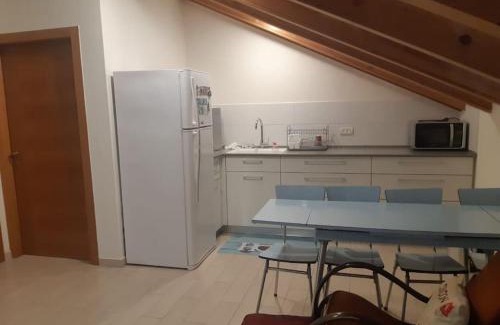 Brener Apartment | Adorable 3 bedroom Brenner "Hill" suite