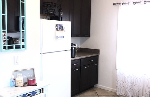 Ann Acres House | Adorable 4 bedroom beach home, 2 blocks from award winning Dewey beach