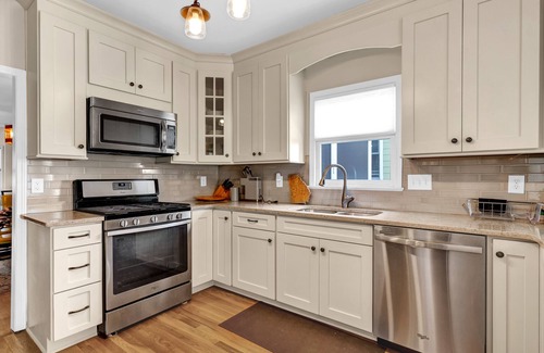 Old Fourth Ward House | Adorable Atlanta gem near downtown with WiFi, backyard, & excellent location
