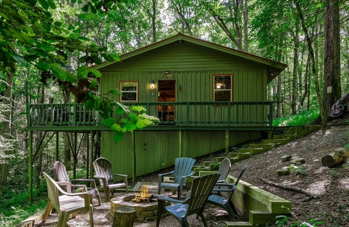 Cashes Valley Cabin | Adorable cabin w/ a private hot tub, screened porch, firepit, & forest views
