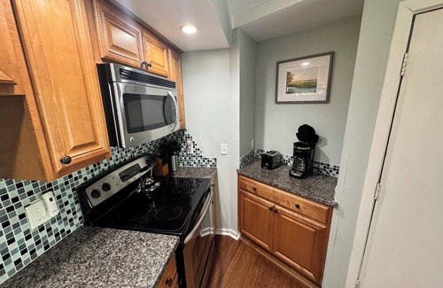 Night Heron House | Adorable Cottage in Sea Pines with Screened Porch, Short Walk to the Beach