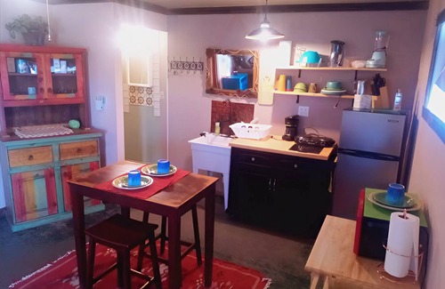 Canoncito Apartment | Adorable County Getaway Studio, all-inclusive