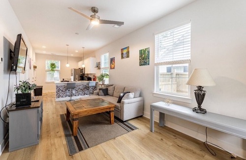 North Charleston House | Adorable Cozy & Private Home in Charleston