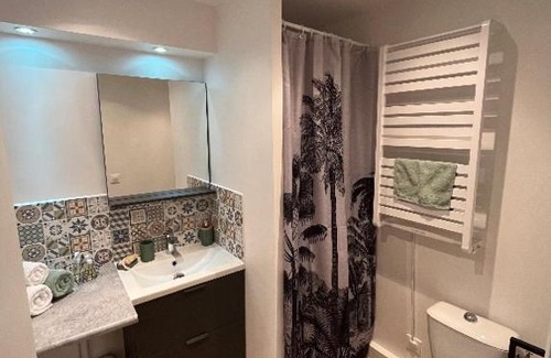 Elancourt Village Apartment | Adorable F1, au bord du lac d’élancourt village
