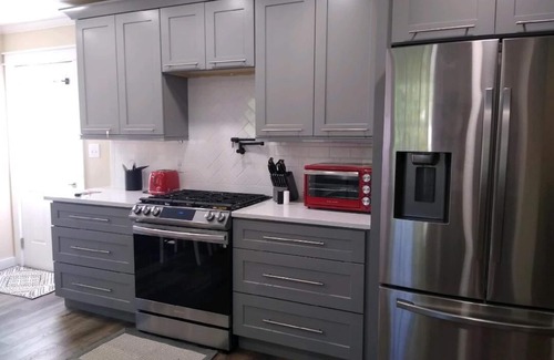 Gulfport House | Adorable Fully Remodeled Home Walk To The Beach