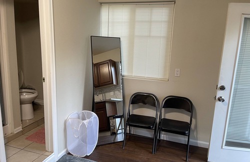 Holly House | Adorable fully remodeled Suite with Kitchen and office area