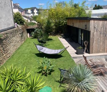 Vannes Ski Chalet | Adorable guest house au calme à 3 min du port