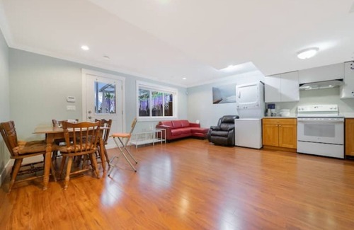 Coquitlam House | Adorable home in great location of Port Coquitlam
