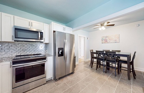 Nashville House | Adorable home near downtown with grill, furnished patio, yard & free WiFi