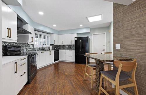 Pompano Isles House | Adorable house with Amazing water front of canal