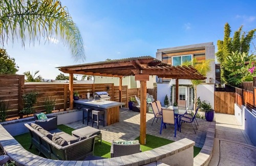 Bay Park Apartment | Adorable Mission Bay Studio