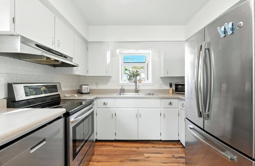 Fort Wayne House | Adorable, Peaceful Retreat In Premier Fort Wayne Location, Sycamore House