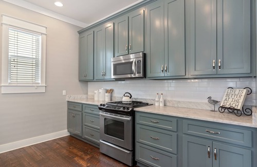Alys Beach House | Adorable Seacrest cottage near beach and pool; family and pet friendly! Bikes!