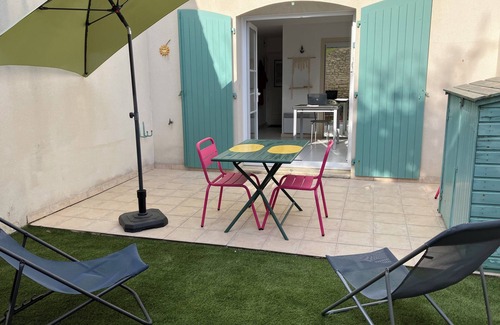 Saint-Martin-de-Re Apartment | Adorable Studio with its private courtyard in the middle of the Vauban ramparts