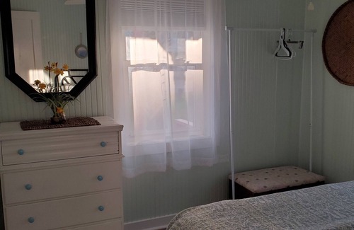 Kure Beach Cottage | Adorable Tiki Cottage at Kure Beach