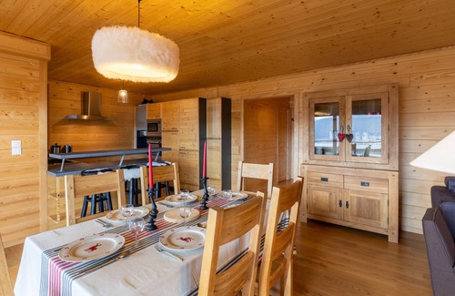 Les Angles Apartment | Adret - Two Bedroom Apartment, Sleeps 4