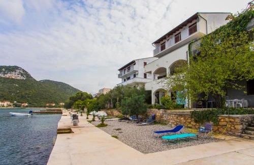 Dubrava Apartment | Adria Maja apartmani Luka Dubrava