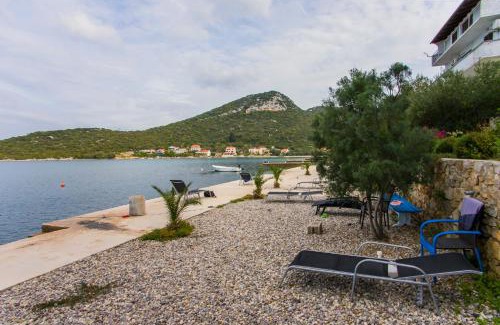 Dubrava Apartment | Adria Maja apartmani Luka Dubrava