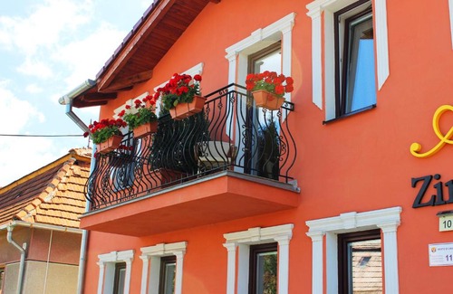 Sturovo House | Adria penzión