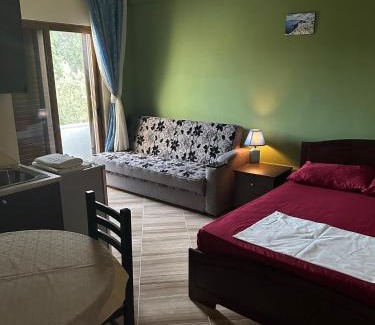 Lukove Hotel | Adrian Agustin Rooms
