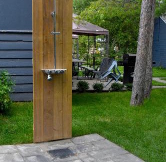 Wasaga Beach House | Adrians Wasaga Beach