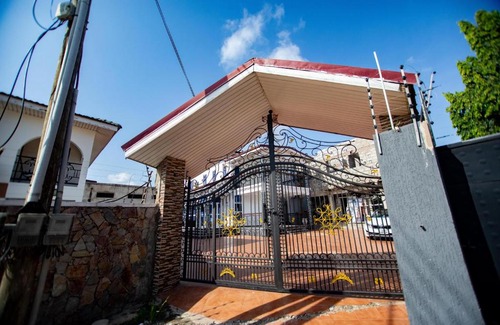 Teshie House | Aduk Guest House Airport City Accra