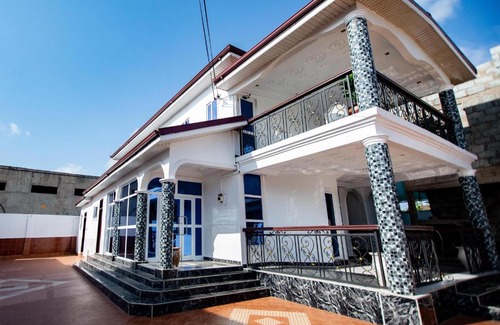Teshie House | Aduk Guest House Airport City Accra