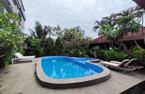 Legian City-Centre House | Adus Beach Inn