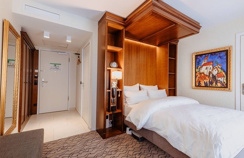 Augustenstraße Hotel | AdvaStay by KING's