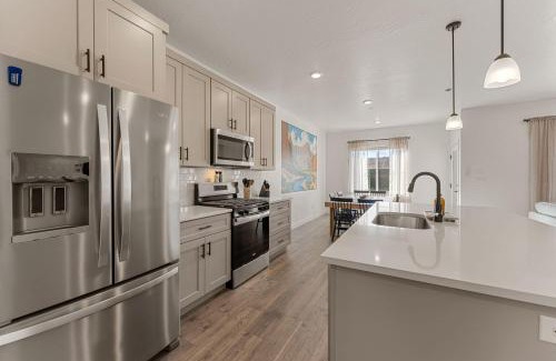 St. George House | Adventure Basecamp townhouse