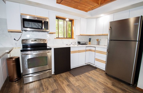 East Stroudsburg House | Adventure Cabin Near The Best of The Poconos