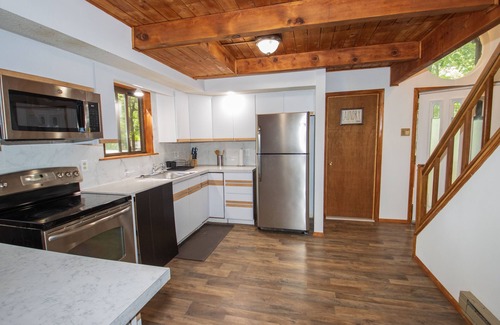 East Stroudsburg House | Adventure Cabin Near The Best of The Poconos