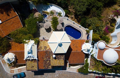 Conchas Chinas House | Adventure House Conchas Chinas
